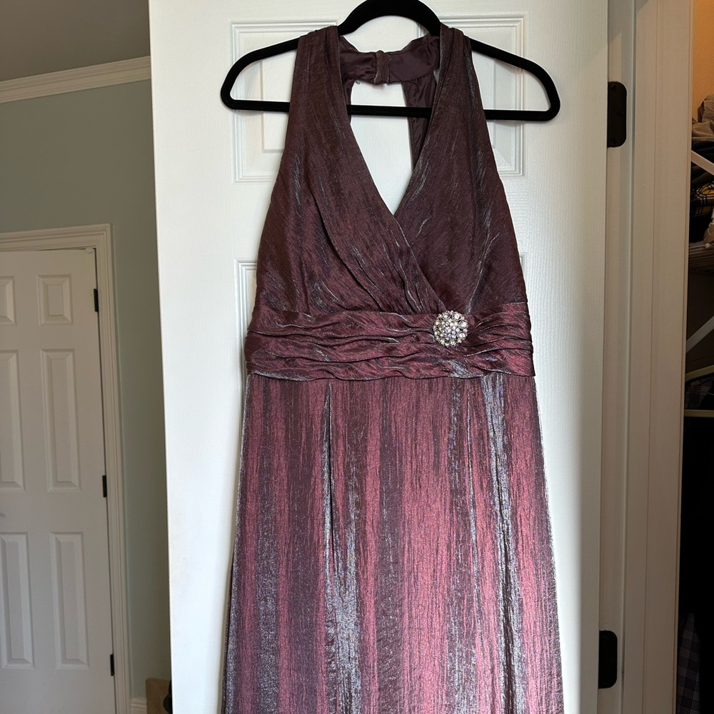 Patra, Ltd. Evening NWT fall formal gown, perfect for a Mardi Gras ball